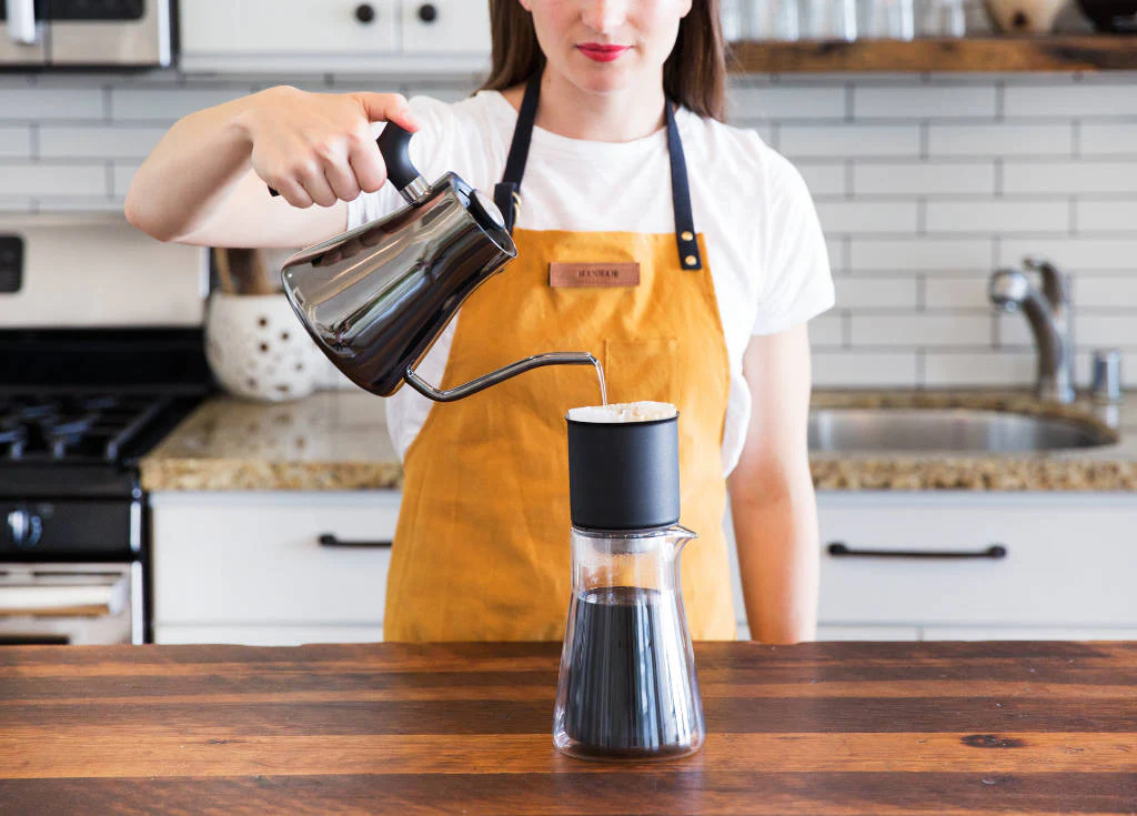 Fellow Stagg Pour-Over Dripper, Stainless Steel, Vacuum Insulated, No Clog Drainage Hole - Image 3